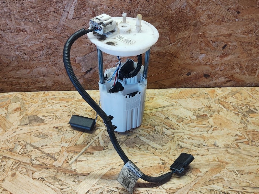 фото №1, Насос топлива opel karl 13515293