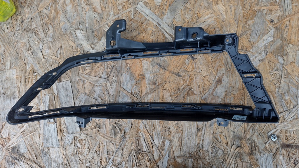 фото №2, Рамка фара opel astra l 6 перед правая