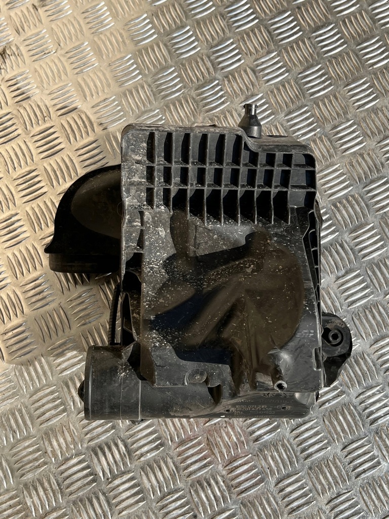 фото №2, Корпус фільтра повітря renault megane iv