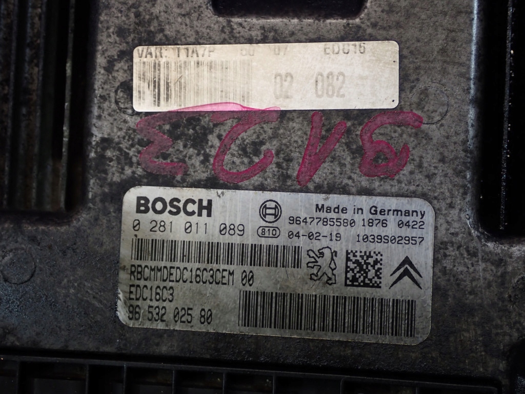 фото №6, Peugeot 206 02-09 1.4 70km бортовой компьютер двигателя 0281011089 9653202580