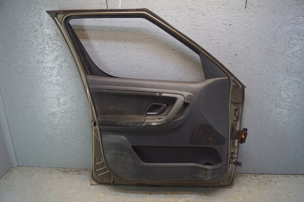 фото №16, Skoda roomster крыло дверь левый перед d1831