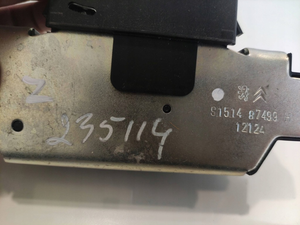 фото №6, Peugeot 2008 замок кришки багажника задня 9151487499