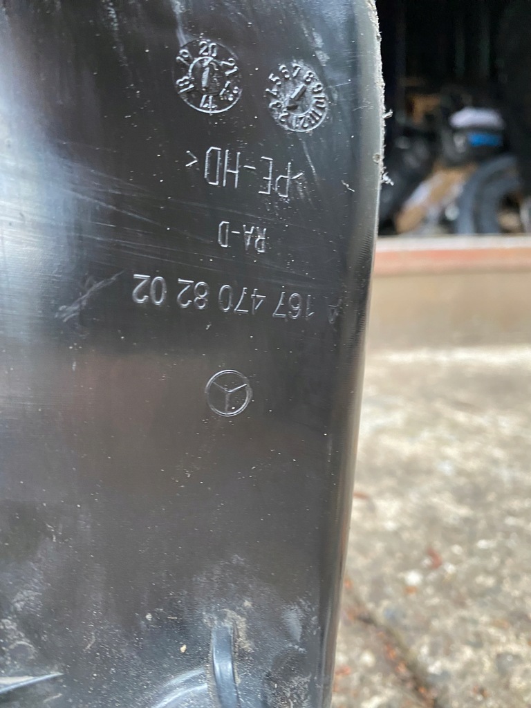 фото №9, Mercedes gls gle w167 бак adblue a1674708202