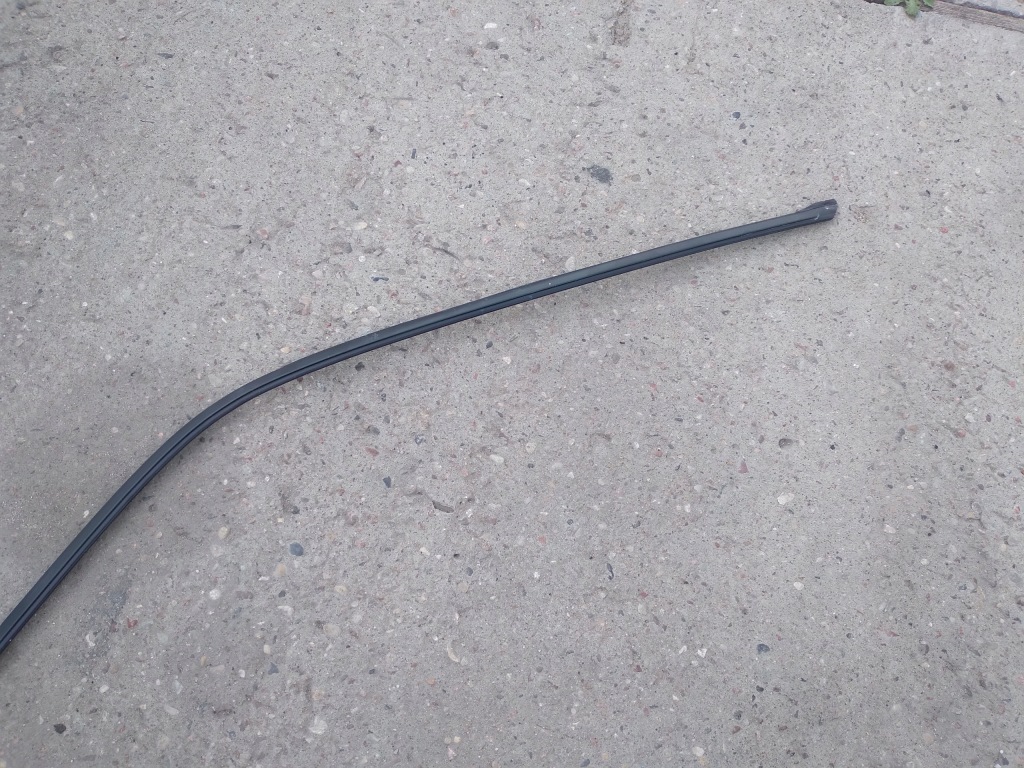 Bmw e34 sedan молдинг правая кузов shadow в Украине