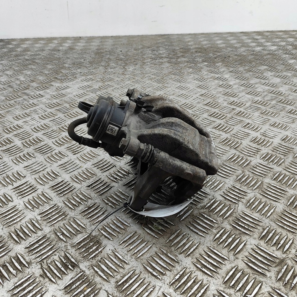 фото №6, Audi e-tron 2020 левая сторона задний суппорт тормозной