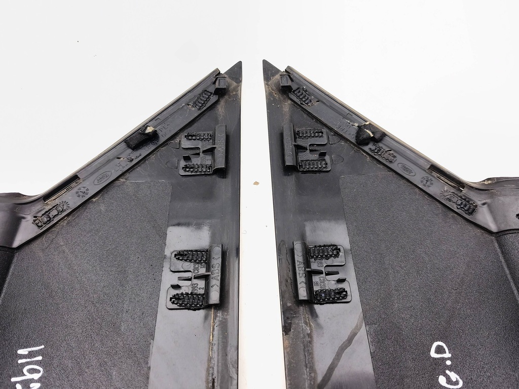 фото №12, Land rover evoque i 2013 молдинг стекло задний bj3229149ae