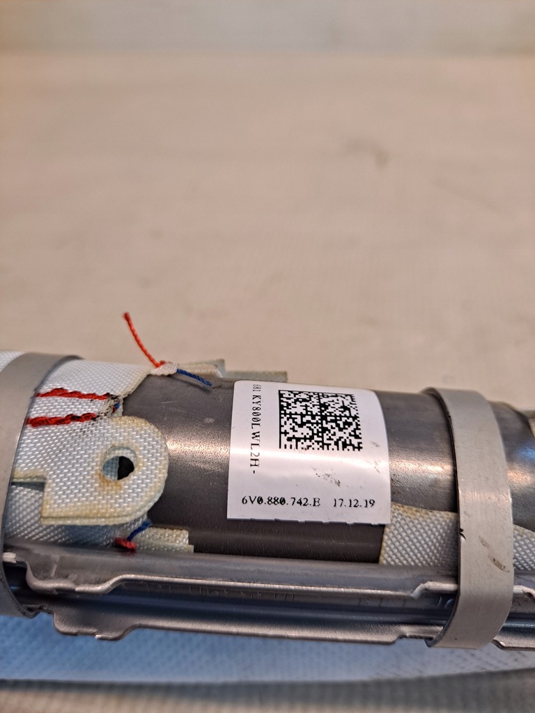 фото №6, Шторка безпеки права skoda fabia iii 6v0880742b