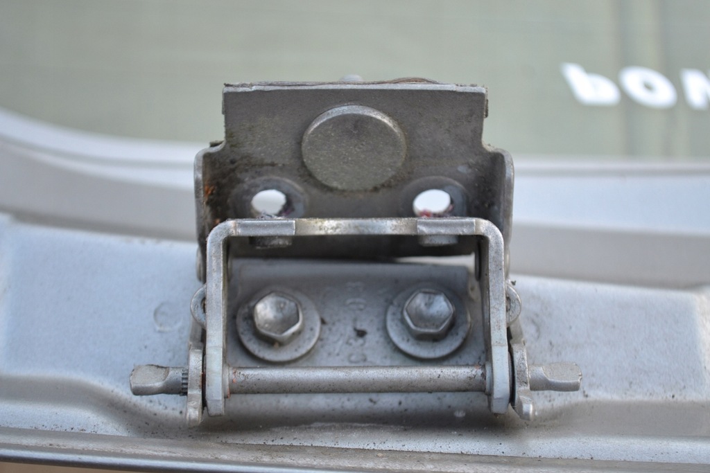 фото №7, Ford fusion петля правый крышки задний багажника