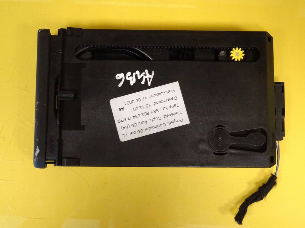 фото №6, Кронштейн na чашка напої audi a4 b6 8e1862534g nr9