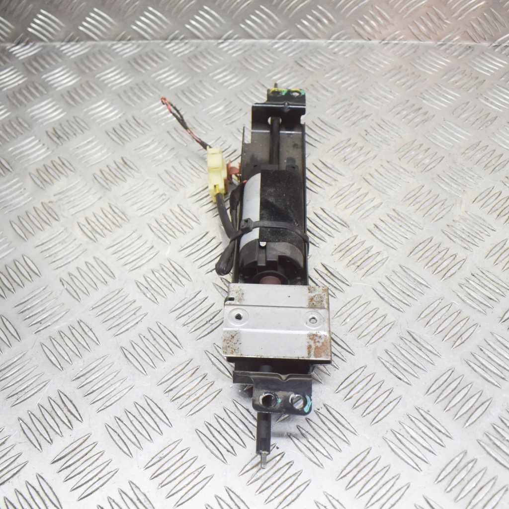 фото №5, Hyundai genesis 2014 другое запчасти салона автомобиля