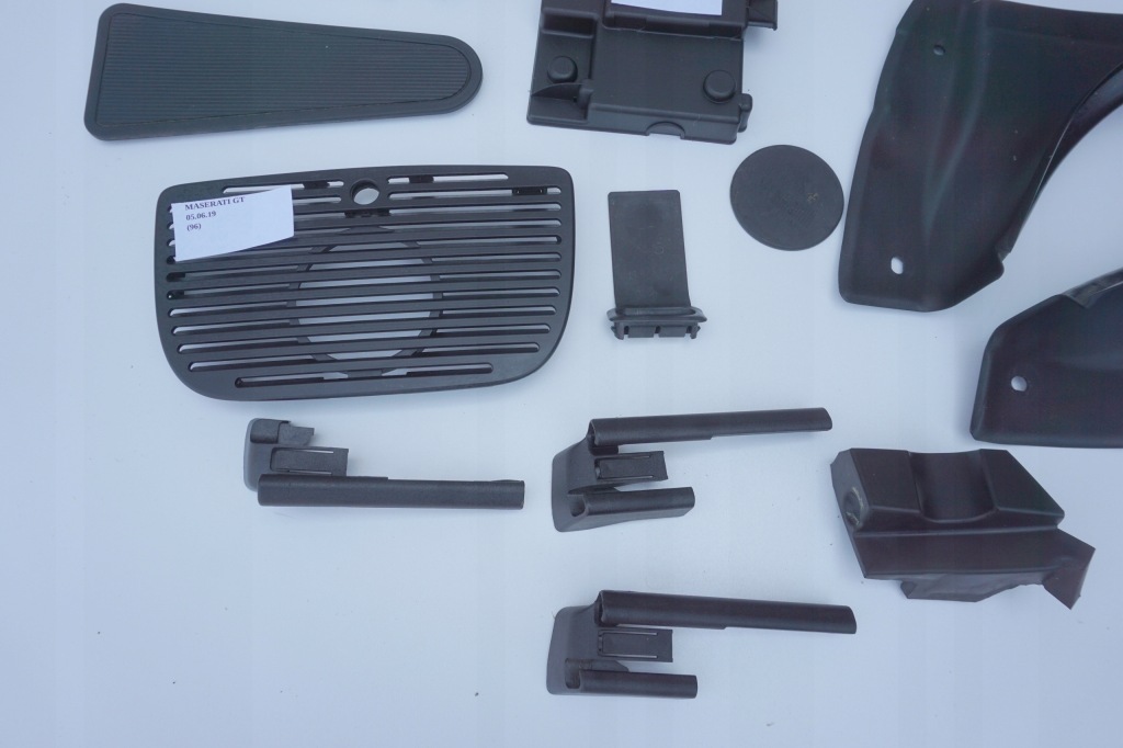 фото №3, Заглушка пластик защита maserati granturismo