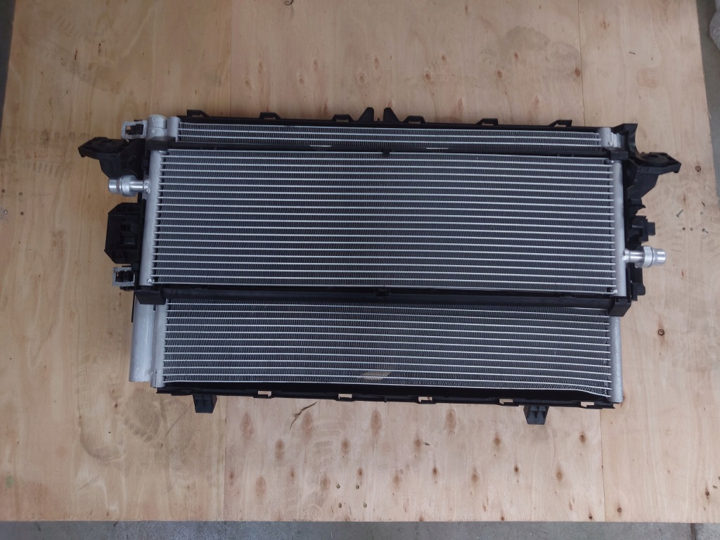 Купить Комплект радиатор воды кондиционера вентилятор tesla model 3 дорестайлинг