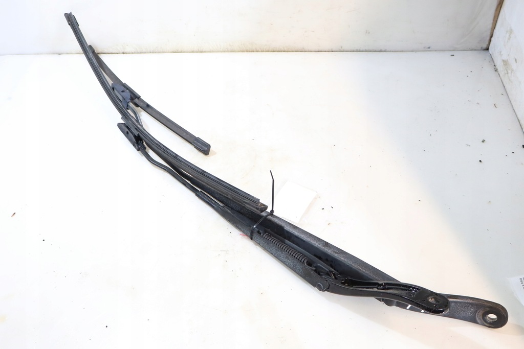 фото №1, Рычаги дворник передних citroen ds3