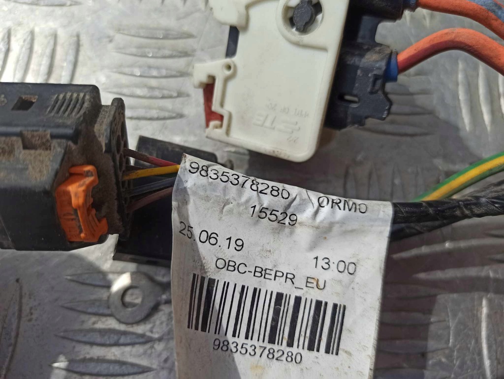 фото №7, Peugeot 3008 ii разъём зарядки шланг ideał гибрид 9835378280