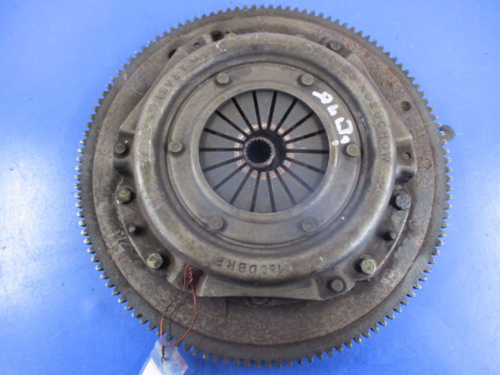 фото №1, Fiat 126p 650 колесо маховик сцепление прижим +диск