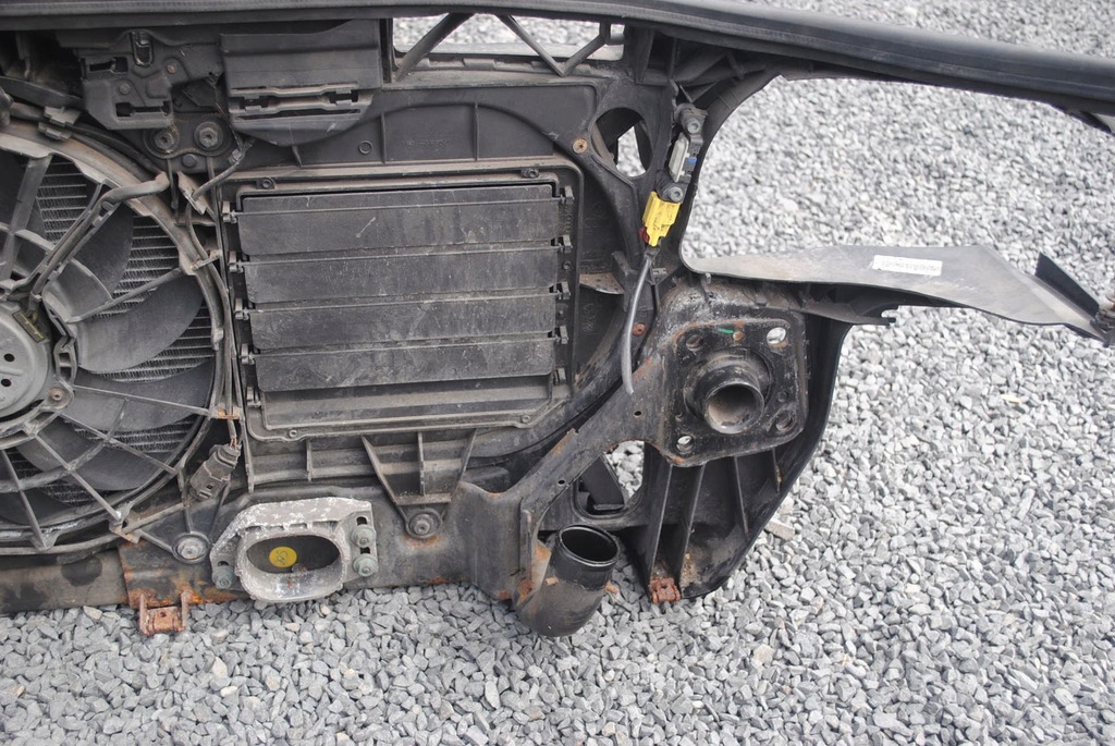 фото №7, Pas передній радіатор audi a4 b7 avant 2.0 tfsi