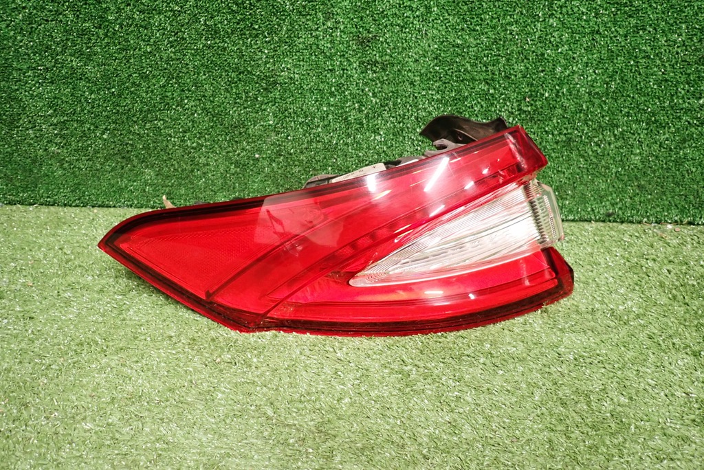 фото №1, Лампа задня ліва maserati levante 2017 europa