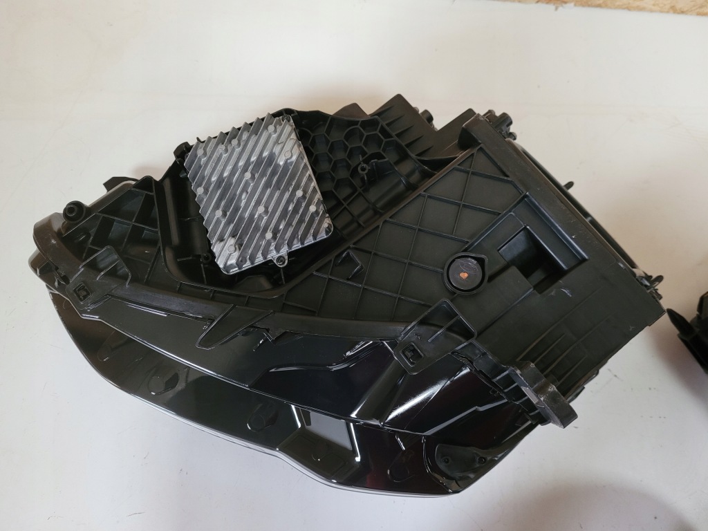 Фара audi q3 full led 83a941033 83a941034 Оригінал