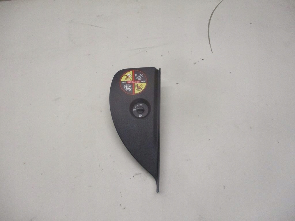 фото №1, Пластик захист консолі права renault clio iii lift