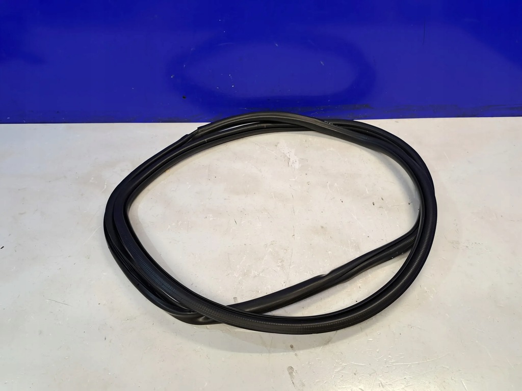 фото №1, Lexus rx 450h 2021 po права ущільнювачі