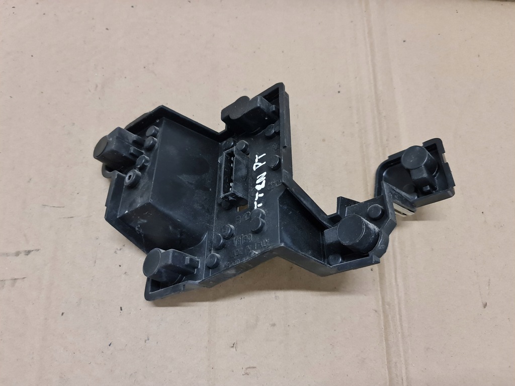 фото №5, Вкладыш лампы правый задняя audi tt 8n eu