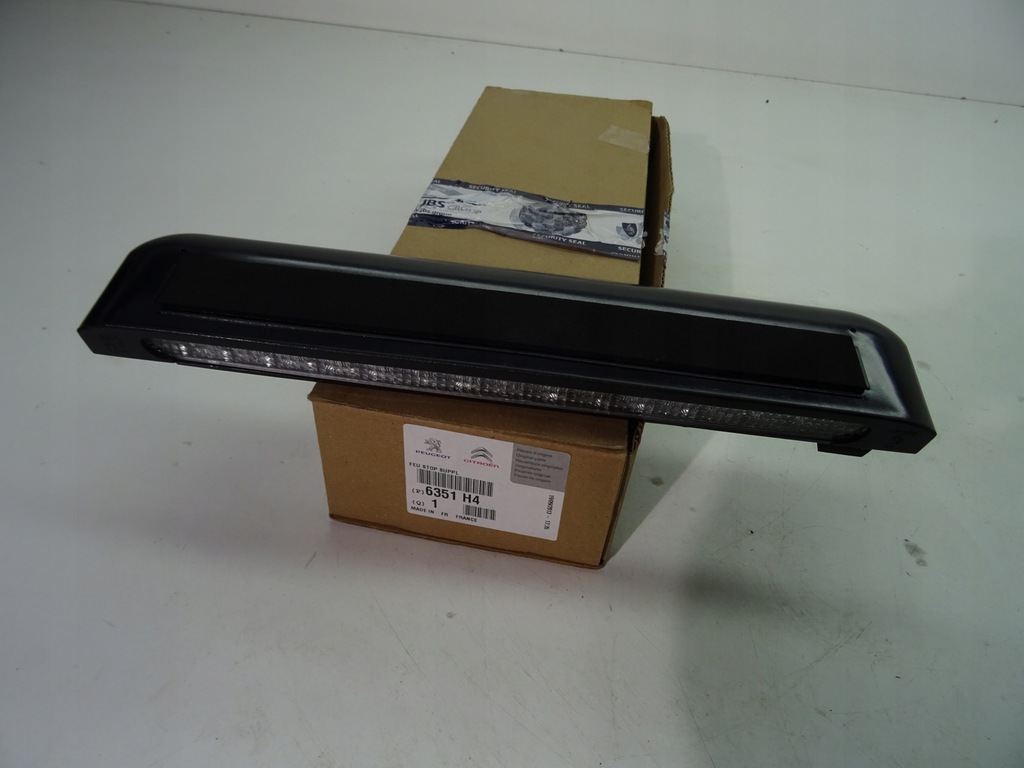 фото №1, Лампа світло стоп citroen c4 cactus c5 ds4 6351h4