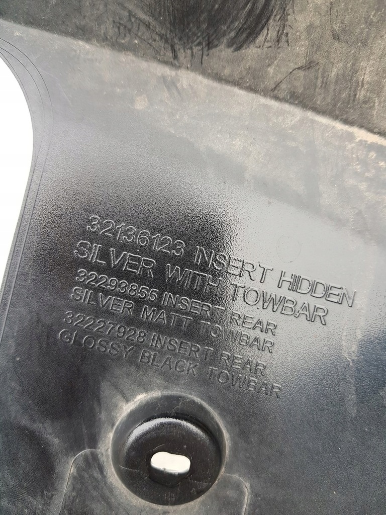 фото №9, Спойлер накладка бампера задняя volvo xc40 17-