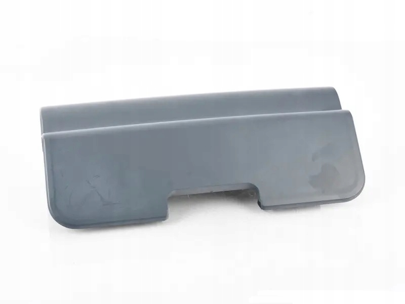 фото №2, Оригинальный номер bmw e39 touring заглушка фаркоп прицепа задняя