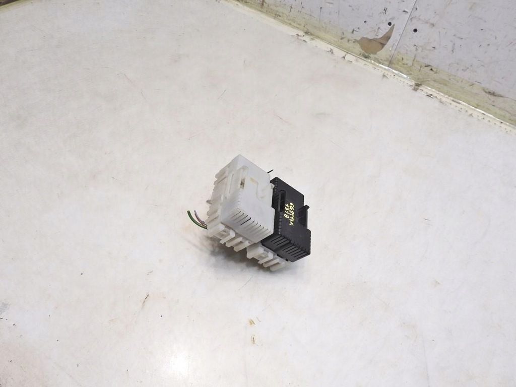 фото №7, Коробка запобіжників ford s-max mk1 2.5 t