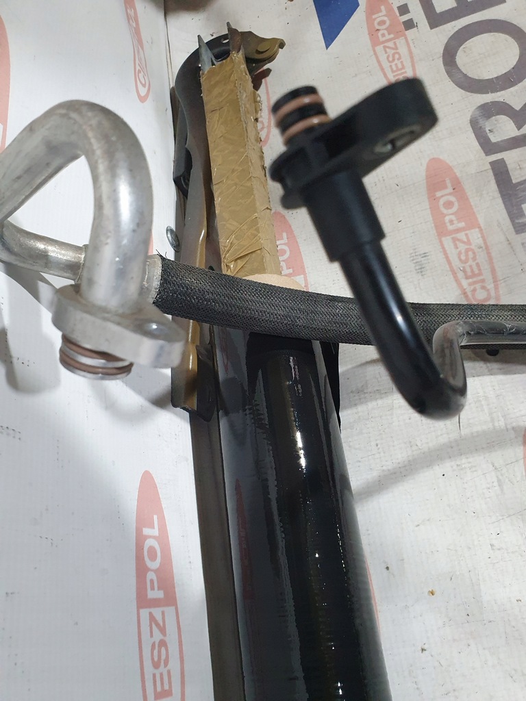 фото №9, Шланг wąż кондиционера peugeot citroen opel org 9833241880 идеальное состояние