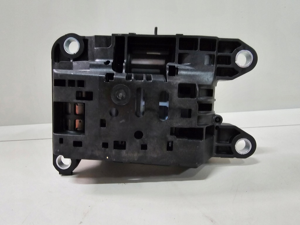 фото №7, Домкрат вибірник перемикання передач автоматична коробка передач audi a5 ii 8w 8w6 f5 lift 8w1713041q