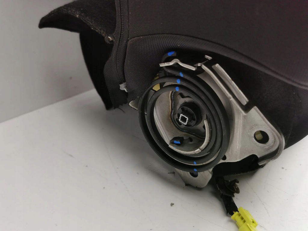 фото №6, Toyota corolla e210 e21 2022 ліва сторона сидіння передній пасажира