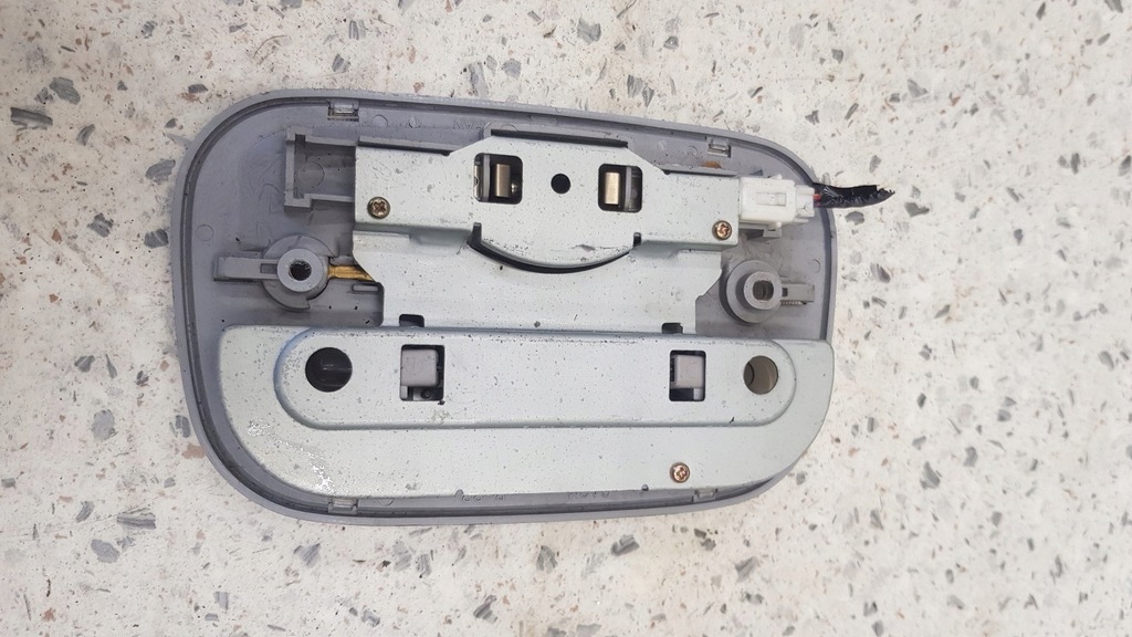 фото №2, Лампа освещение салона mazda 626 v gf lift