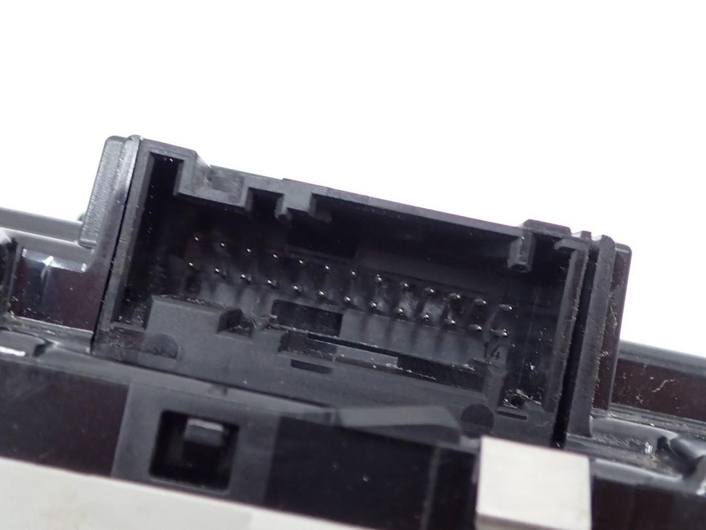 фото №10, Лампа салону кабіни оригінал 5e3959561h skoda octavia iv 5e3 22r