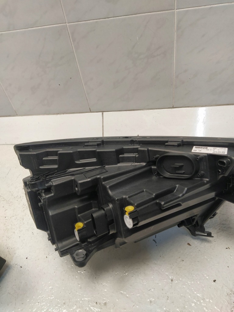 фото №11, Skoda kamiq лампа фара led лампы перед crystal lighting комплект l+p eu