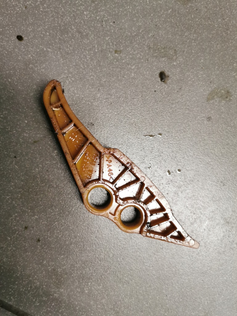 Купить Кронштейн  распределительного вала audi 2.0 tfsi cdn 06h109469ah