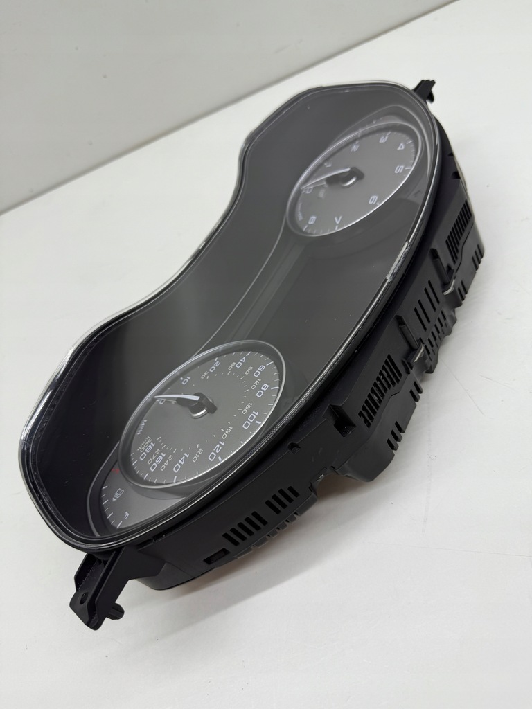 фото №10, Audi s6 c7 счетчик приборы спидометр acc радар ночное видение usa легальный