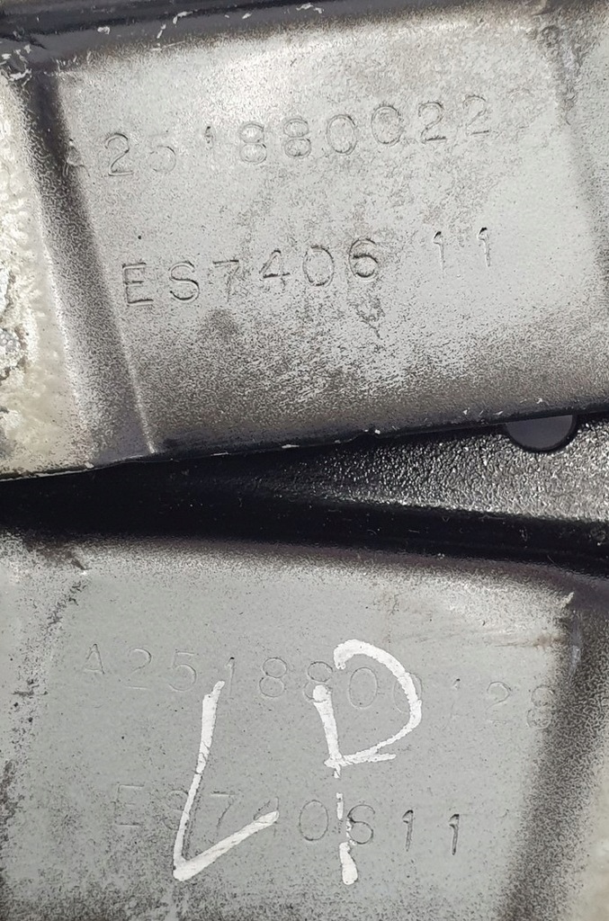 фото №3, Петлі капот mercedes ml w164 пара