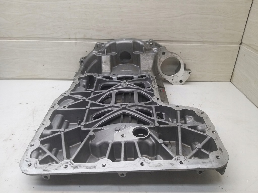 Поддон масляная основание картера 3.0 d td 306dt jaguar xf 1 x250 9x2q-6u004-cb Доставка