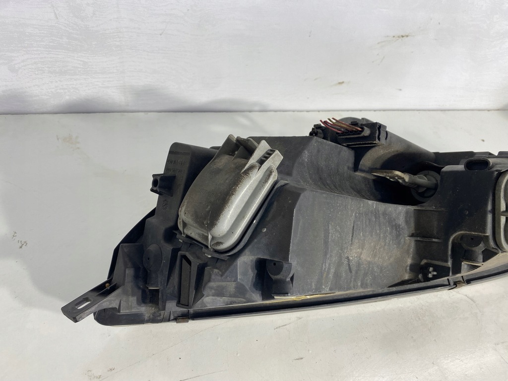 фото №11, Лампа правая перед mitsubishi colt vi eu