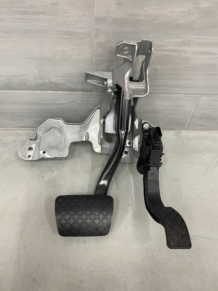 фото №1, Каркас педаль гальма газу a5 8w 2.0 tfsi оригінал