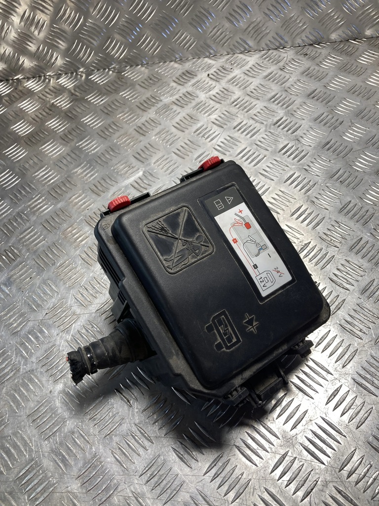 фото №1, Модуль коробка bsm запобіжників peugeot e-2008 ii 19-