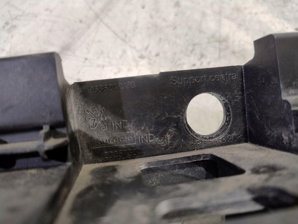 фото №8, Направляющая бампера задняя peugeot 5008 i 9686247380