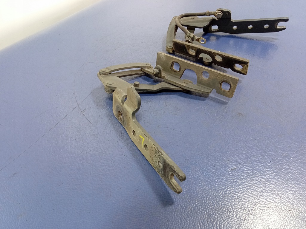 фото №4, Bmw 7 e65 e66 петлі капот 8240333 8240334