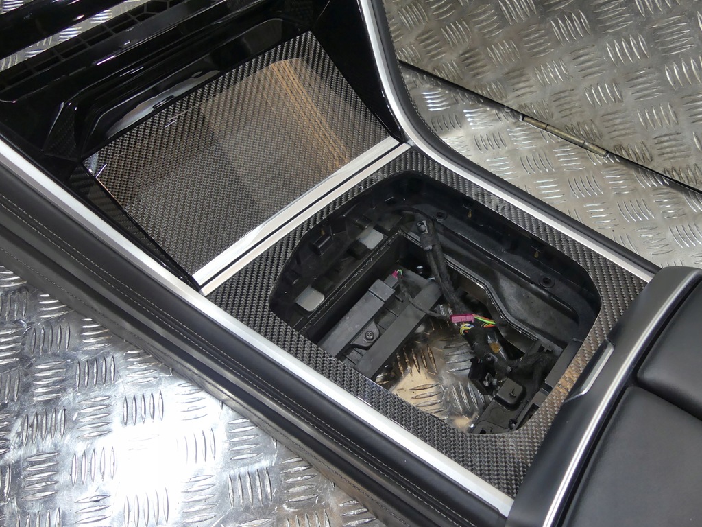 фото №7, Bmw 8 g16 f93 консоль подлокотник туннель кожа merino накладки карбон