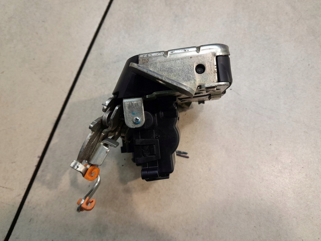 фото №9, Замок кришки багажника colt vi mr959190