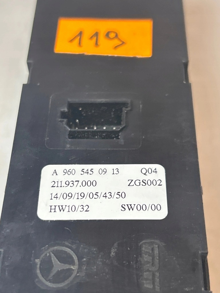 фото №8, Переключатель окон освещение mercedes actros mp4