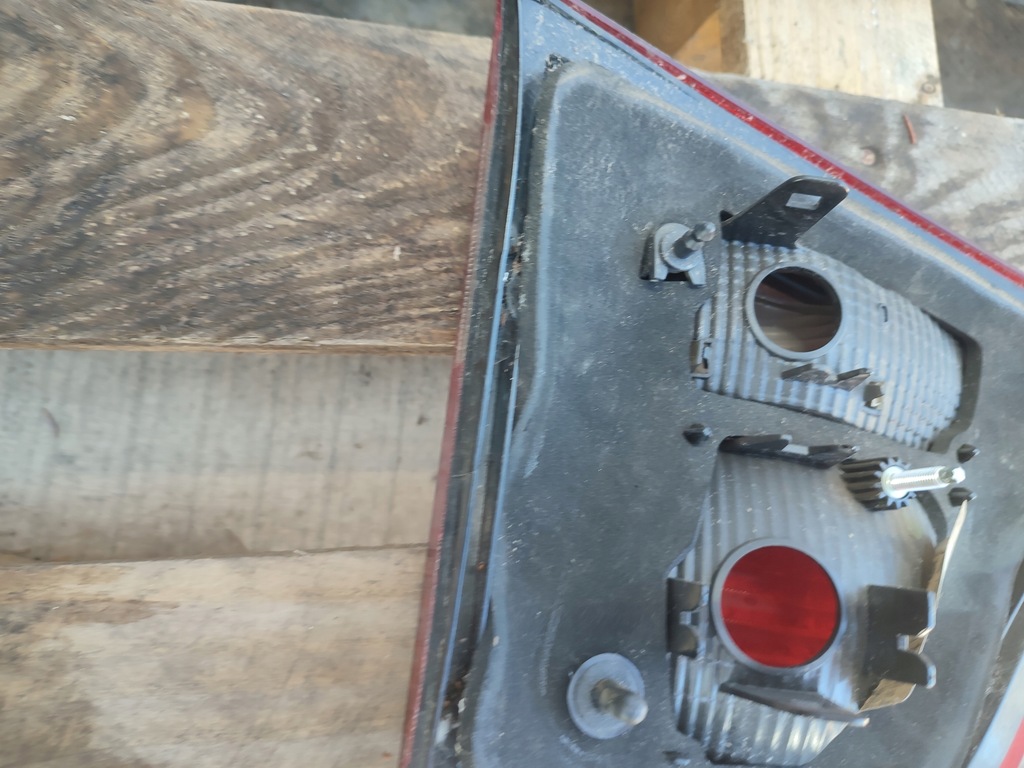 фото №10, Лампа крышки задняя правая ford c-max ii mk2 10-14 am5113a602bd