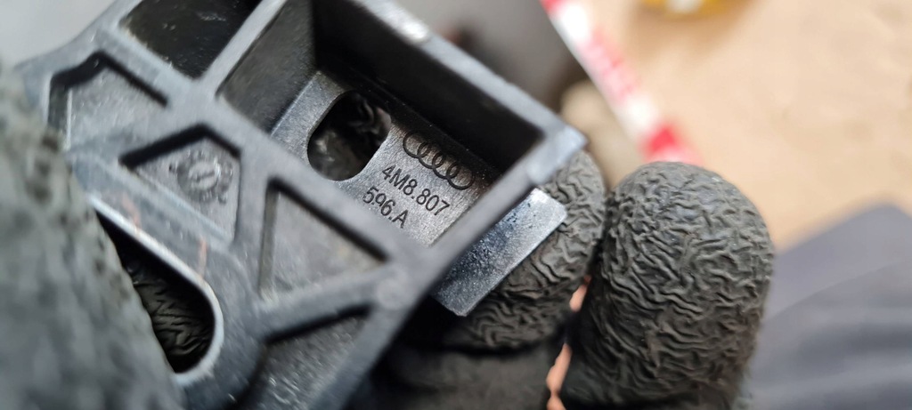 фото №6, Sq8 4m sq8 кронштейн кронштейн бампера перед правий 4m8807596a