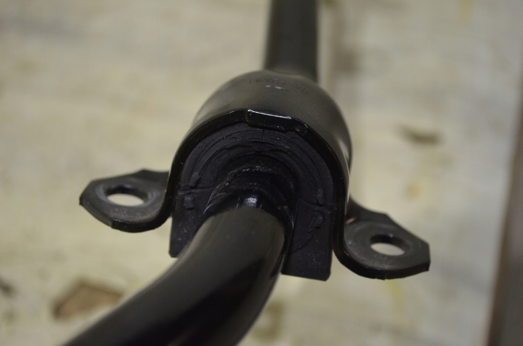 фото №3, Toyota yaris cross стабілізатор